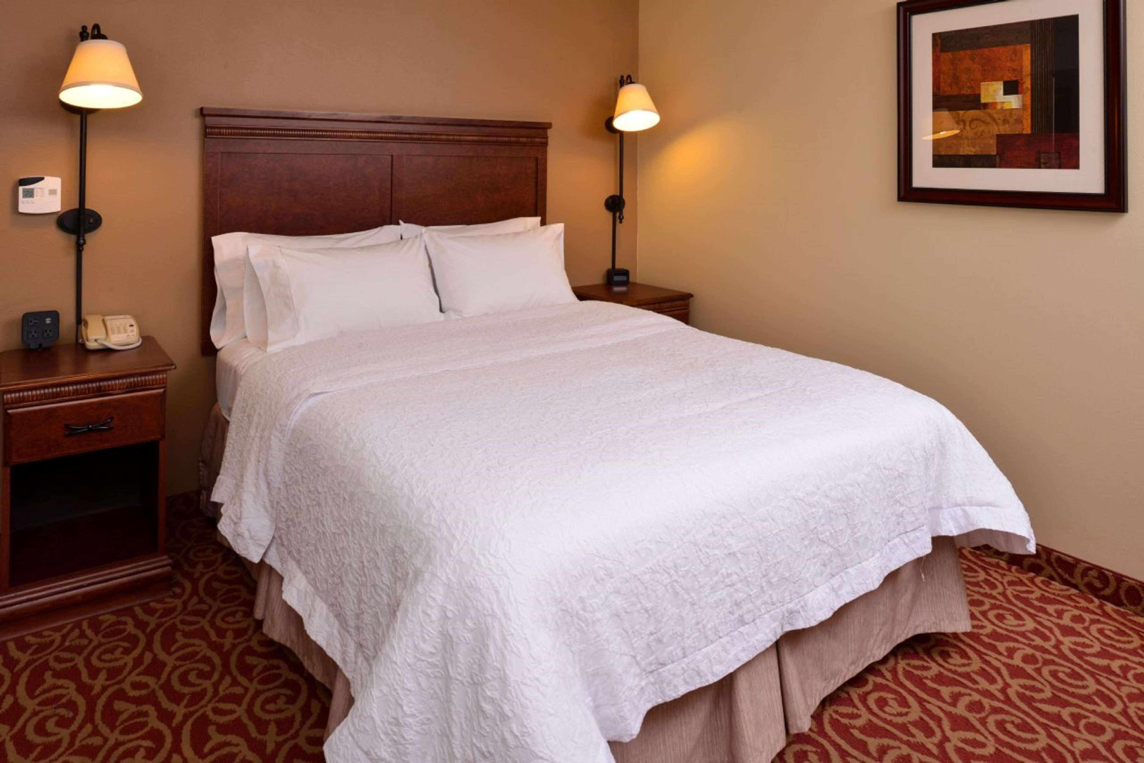 Hampton Hotel 3*